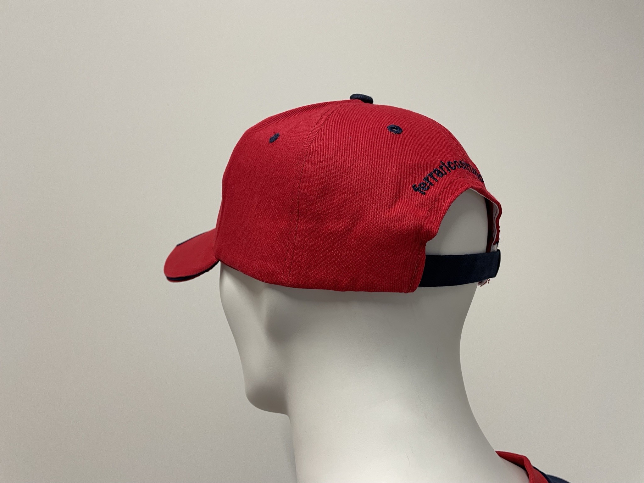 Cappellino Ferrari Rosso