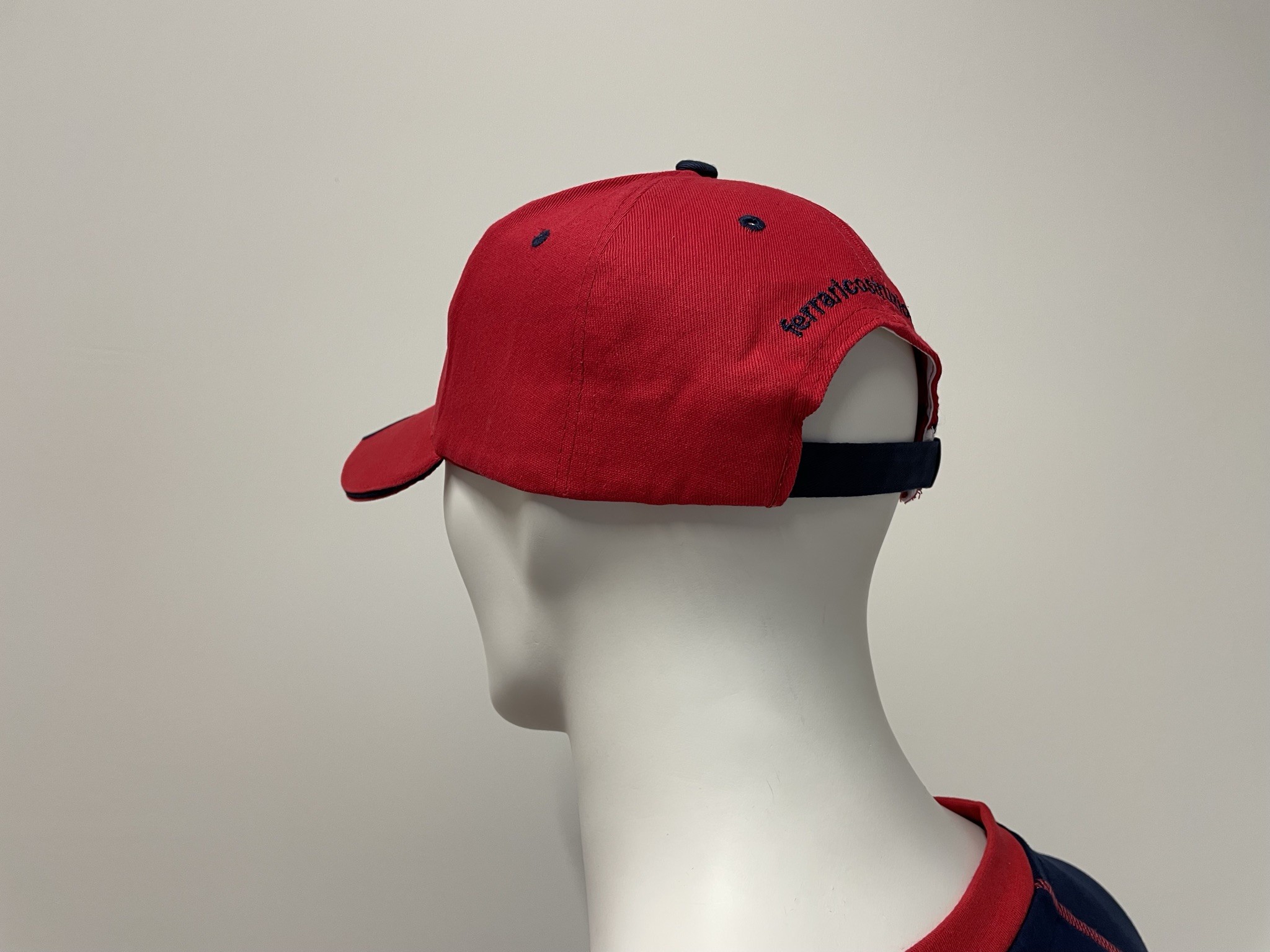 Cappellino Ferrari Rosso