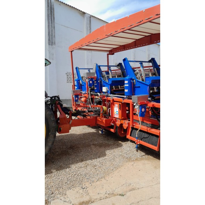 TRAPIANTATRICE FUTURA 3 ROBOT, ANNO 2018